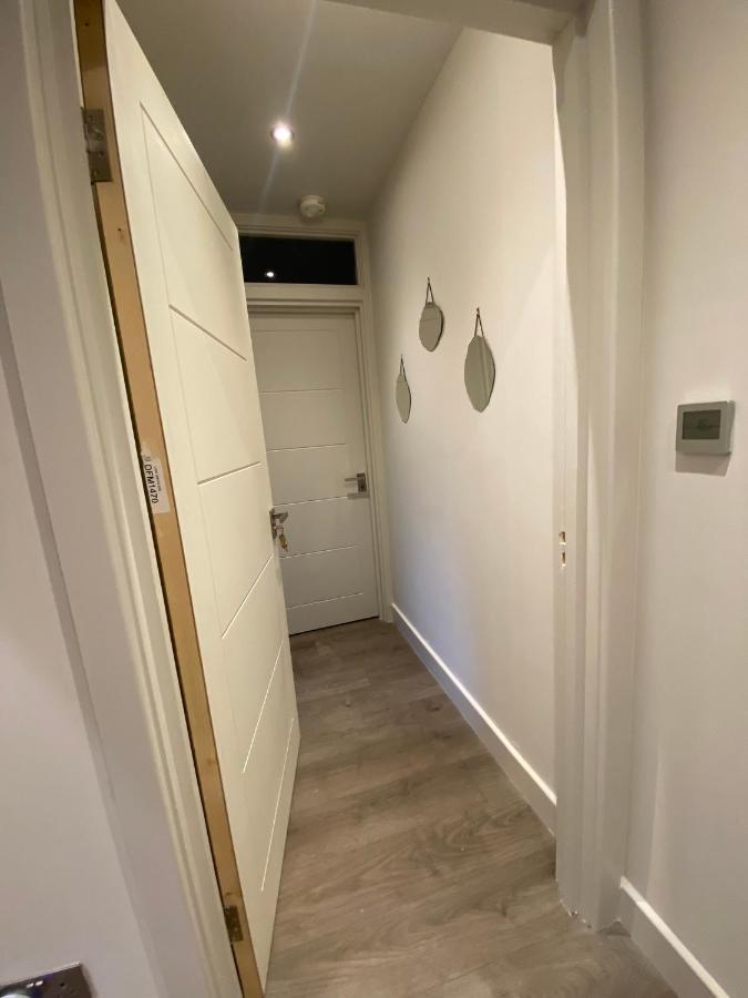 Quiet North London - 2 X Double Bedrooms - Close To Station And 20Mins Central London Totteridge Exterior photo