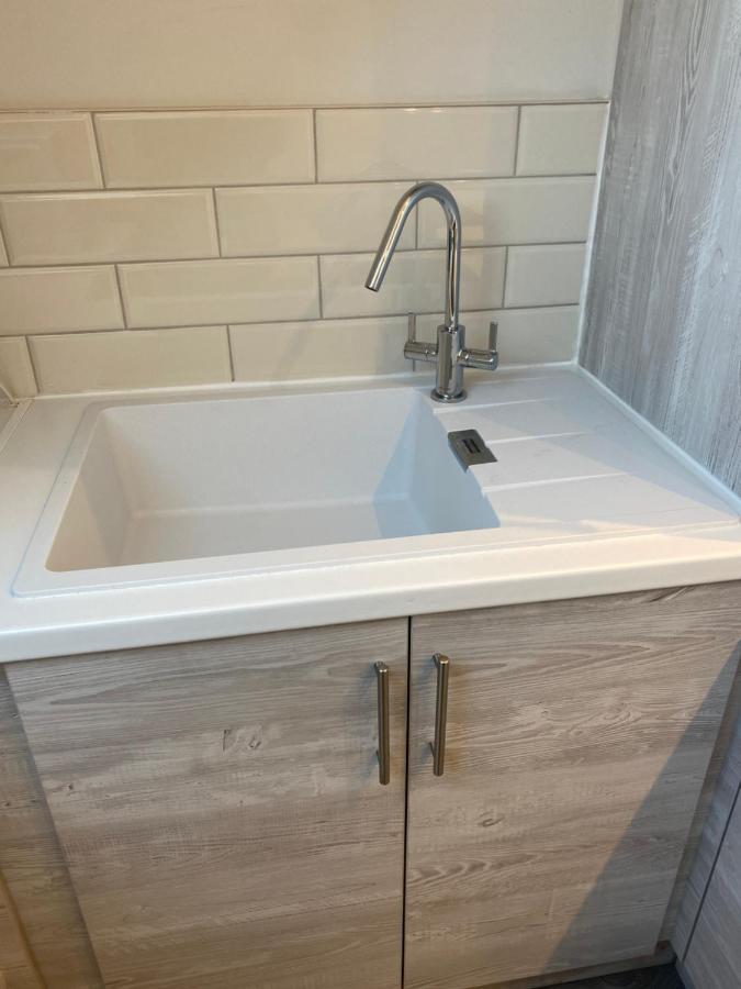 Quiet North London - 2 X Double Bedrooms - Close To Station And 20Mins Central London Totteridge Exterior photo